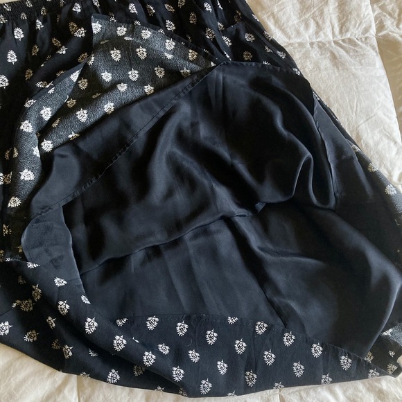 Garnet Hill Women's Medium Mid-Calf Crepe Skirt Black White Boho Witchy Pockets - Picture 7 of 14